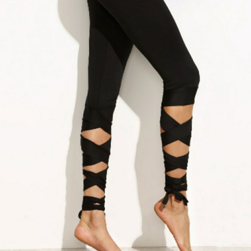 LAST PAIR! Bottom Tie Capri Yoga Workout Leggings - Picture 5 of 7